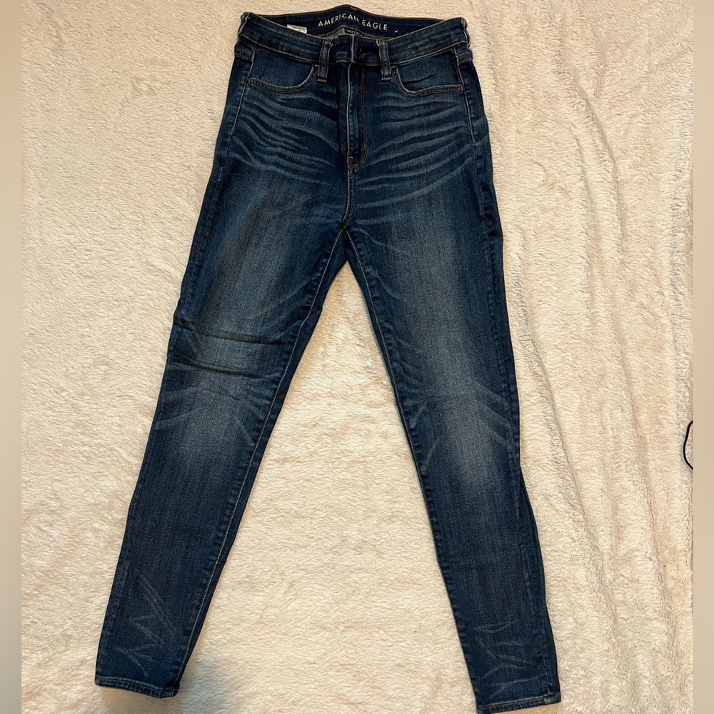 American Eagle Super Hi Rise Jeans